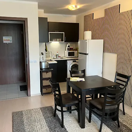 Apartament Gardens C-43 *